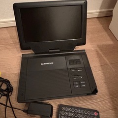 ポータブルDVDプレイヤー