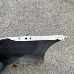 R34 ER34 HR34 スカイライン　前期　純正フロントバンパー　ダクト付き　白の画像