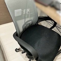 椅子の画像