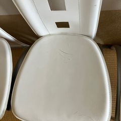 ダイニングチェア4脚セットの画像