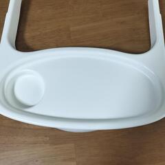 ピンクのみ購入者決まりました！　子ども用椅子　ingenuity 食事用椅子の画像