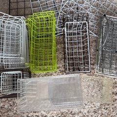 お好きなものどうぞ！ワイヤーネット、小物入れの画像