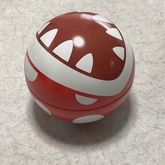 USJ お土産 パックンフラワーデザインの空き缶の画像