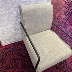 ソファの画像
