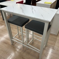 ジモティー割引🏷️【ジャングルジャングル 岸和田和泉インター店】 バーテーブルセット 和泉市 堺市 岸和田市 泉大津市 高石市 泉北郡熊取町の画像