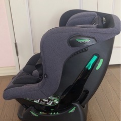 西松屋　チャイルドシートの画像