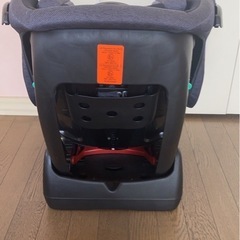 西松屋　チャイルドシートの画像