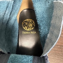TIERRA RICA ダークブルー サイドゴアブーツの画像