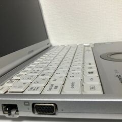 人気の　Panasonic　Let's note 軽量　持ち運び便利 セットアップ済み の画像