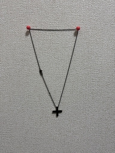 Gucci クロスネックレス ベルベットケース付き