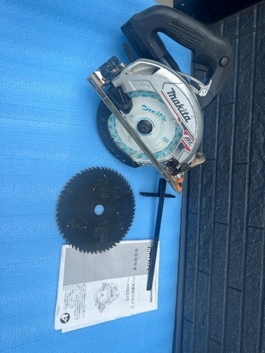 マキタ　充電式マルノコ165mm