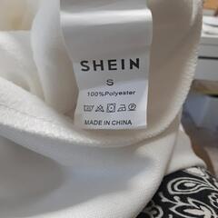 SHEIN 1回着　ロゴパンツ　の画像