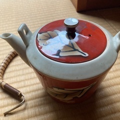 皿　小さなどびんの画像