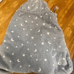 抱っこひもブランケットの画像