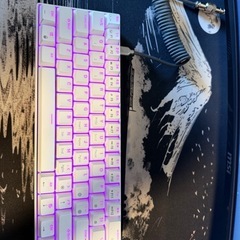ゲーミングメカニカルキーボード Royal Kludge RK61 (赤軸)の画像