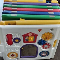 日本育児ミュージカルキッズランド　ベビーサークル 　カラフルの画像