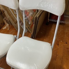 2脚セット売り　ニトリ　折りたたみチェア　折りたたみイス　椅子の画像