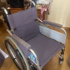 引き取りの方限定。車いす差し上げます！の画像
