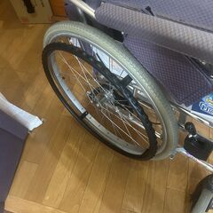 引き取りの方限定。車いす差し上げます！の画像