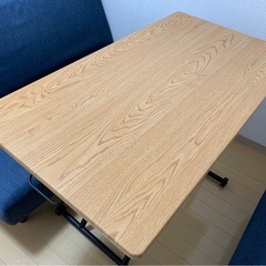 ガス圧式昇降テーブルの画像