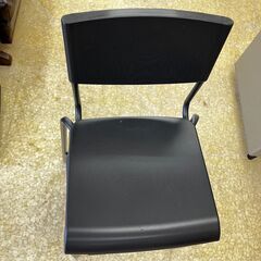 イケア スティグ カウンターチェア 背もたれ付き ②の画像