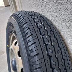軽バン軽トラ向きブリヂストン夏タイヤ(145/80R12 80/78N LT)4組の画像