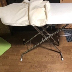 アイロン台⭐︎アイロン置き付きスタンド⭐︎の画像