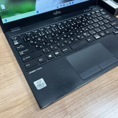 お買い得品〉0817　Fujitsu Lifebook U9310/E　8GB/SD256 軽量　第10世代　Win11　office2024の画像