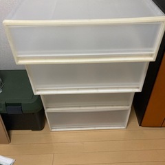 収納ボックスの画像