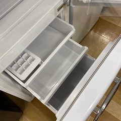 【トレファク ラパーク岸和田店】2ドア冷蔵庫 Haier 2023年製 170L クリーニング済の画像