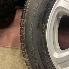 スタッドレスタイヤ　プリウス　30 50 系の画像