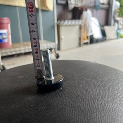 新品　台車　高さ調整用　ネジの画像