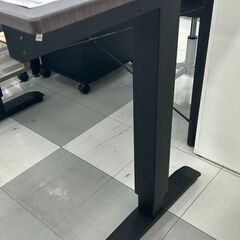 ★リユースのサカイ千葉中央店★期間限定割引有  電動昇降テーブル ブラウン H79×D60×W120 クリーニング済み TC4313　　SAKAI家具の画像