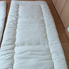 ニトリ　敷布団2枚の画像