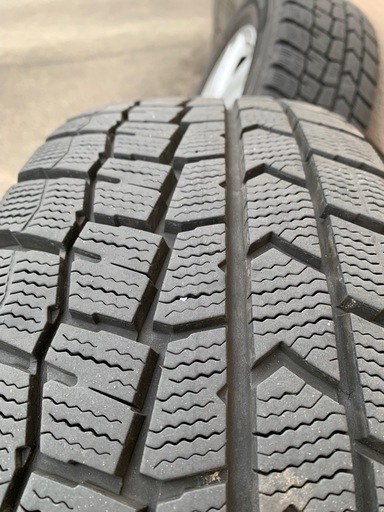 スタッドレスタイヤ 185
/65R15 アルミホイール4本セット