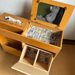 プーさんのメイクボックス　収納の画像