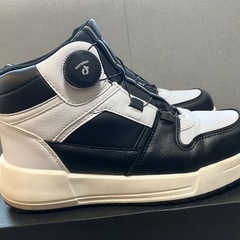 MADFOOT ブーツ型スニーカーの画像