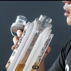 水筒の画像