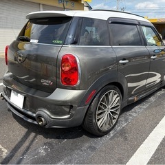 R60 MINI クロスオーバー　かわいかっこいいです！の画像