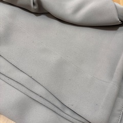 カーテン2枚セット　グレーの画像
