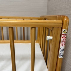 KATOJIミニーベビーベッド&美品マットレスセットの画像