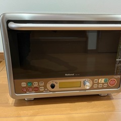 炊飯器とオーブンレンジの画像
