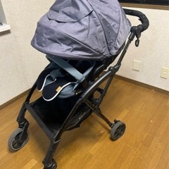コンビ A型ベビーカーレインカバー付きの画像