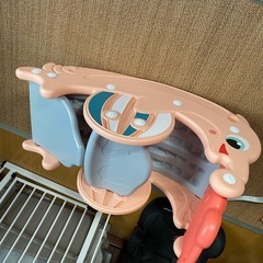 子供用すべり台の画像