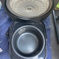 アイリスオーヤマ 炊飯器 マイコン式 5.5合 2019年製　ブラックの画像