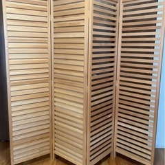 木製パーテーション(ルーバー可動式)の画像