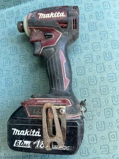 マキタ　インパクトドライバー　TD172D 本体　バッテリー