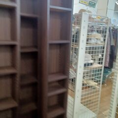 ★リユースのサカイつくば店★TK6259  スライド本棚 ダークブラウン H181×D46×W88 クリーニング済みの画像