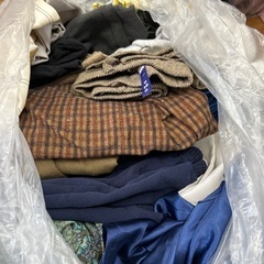 おばあさんお洋服の画像