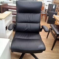 ★リユースのサカイつくば店★TK6262  ワークチェア ブラック H106×D66×W69 クリーニング済みの画像